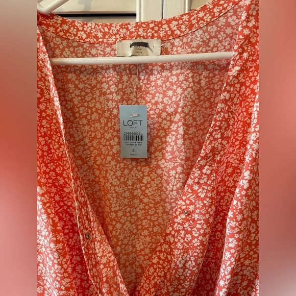 LOFT Outlet NWT Floral Wrap Romper Belt Coral Pink Summer Vacation Small Petite - Picture 3 of 7